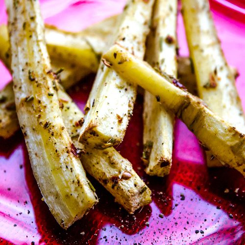 Ginger Rosemary Parsnip Fries: No oil baked parsnips