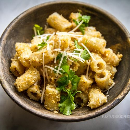 Vegan garlic bread pasta in a bowl