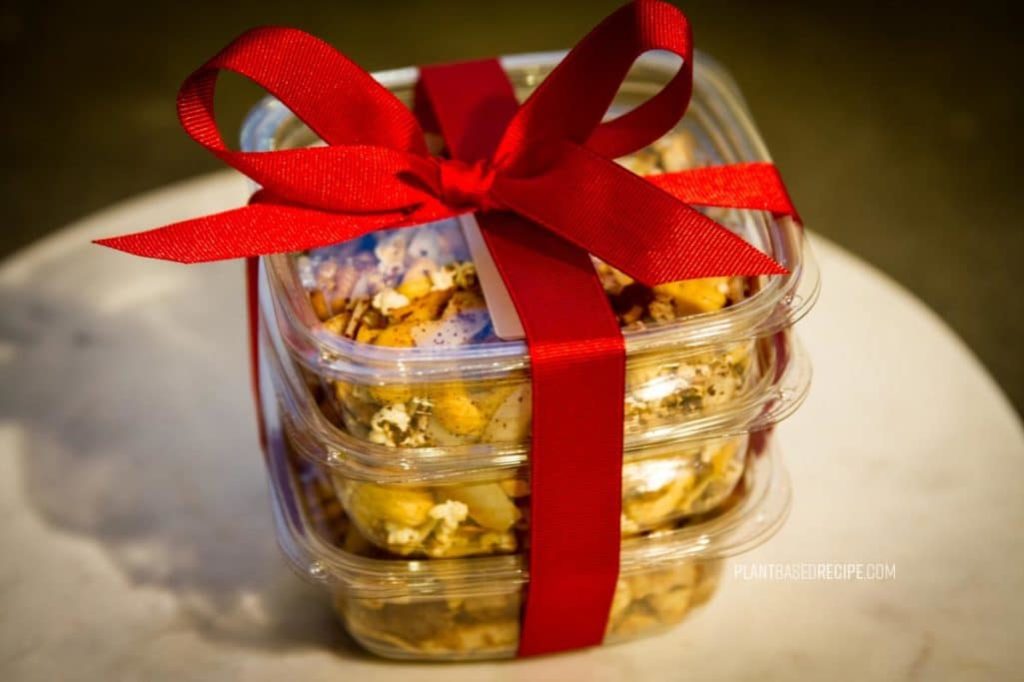 Sending snacks to a blogging buddy.