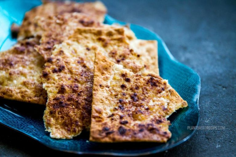 Sweet Cinnamon flatbread on a plate