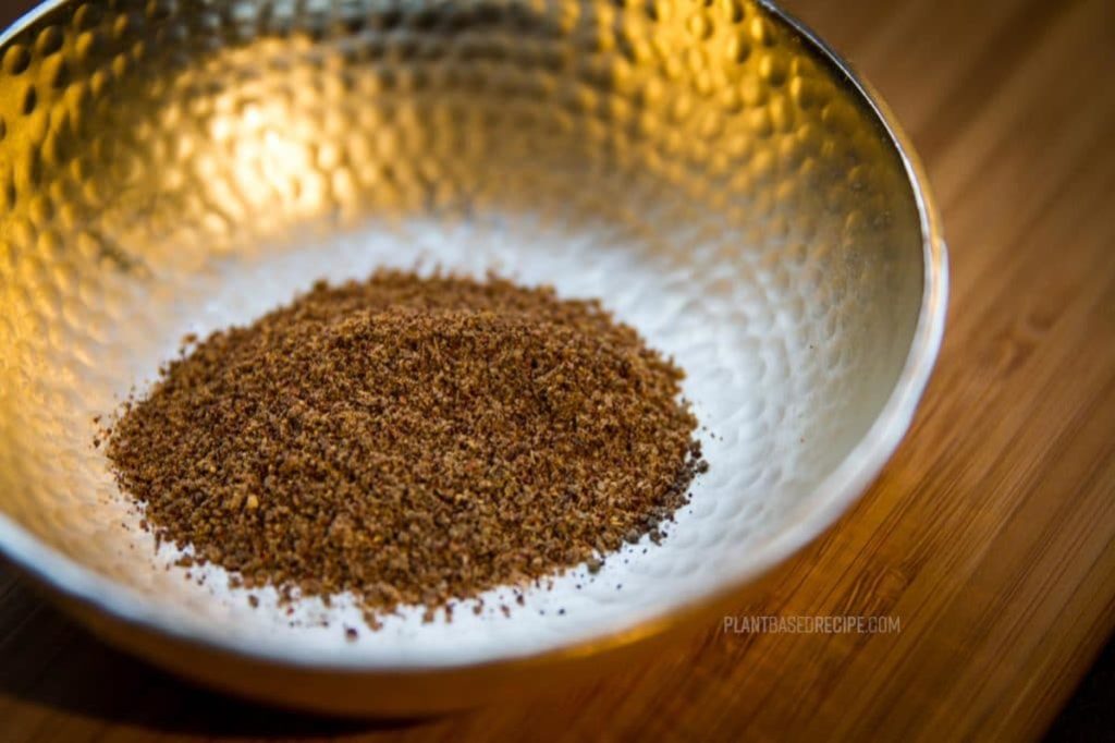 Sumac and ginger spice blend