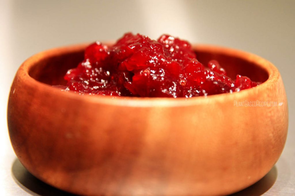 Easy zesty cranberry sauce (Vegan)