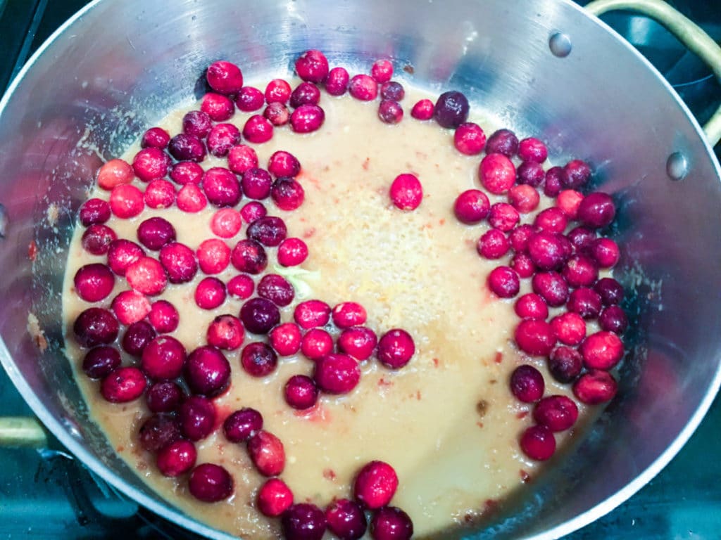 Cranberries and no-oil stir fry sauce