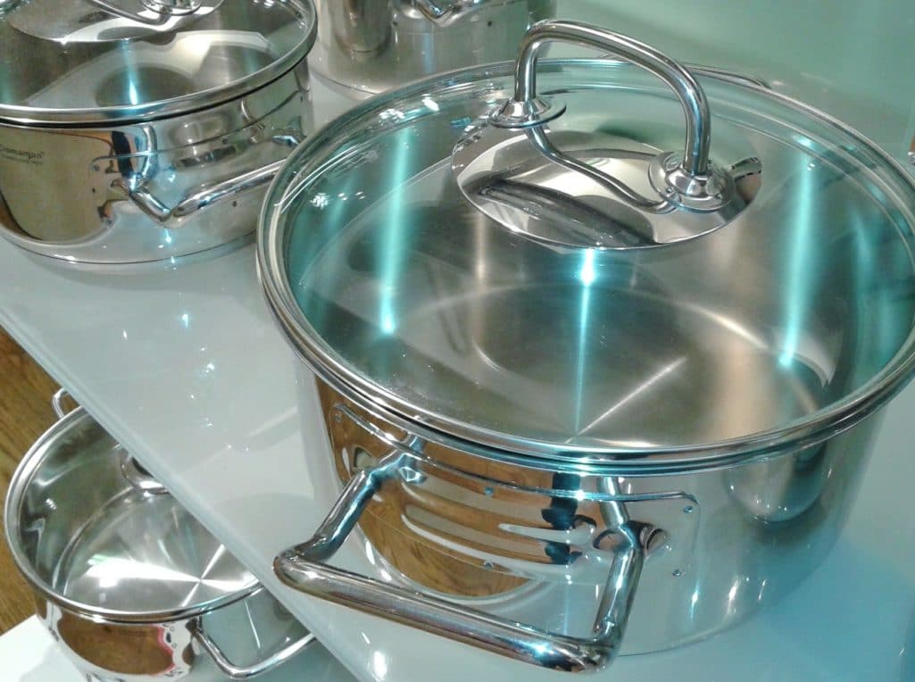 Oil free cooking - find the right pots and pans
