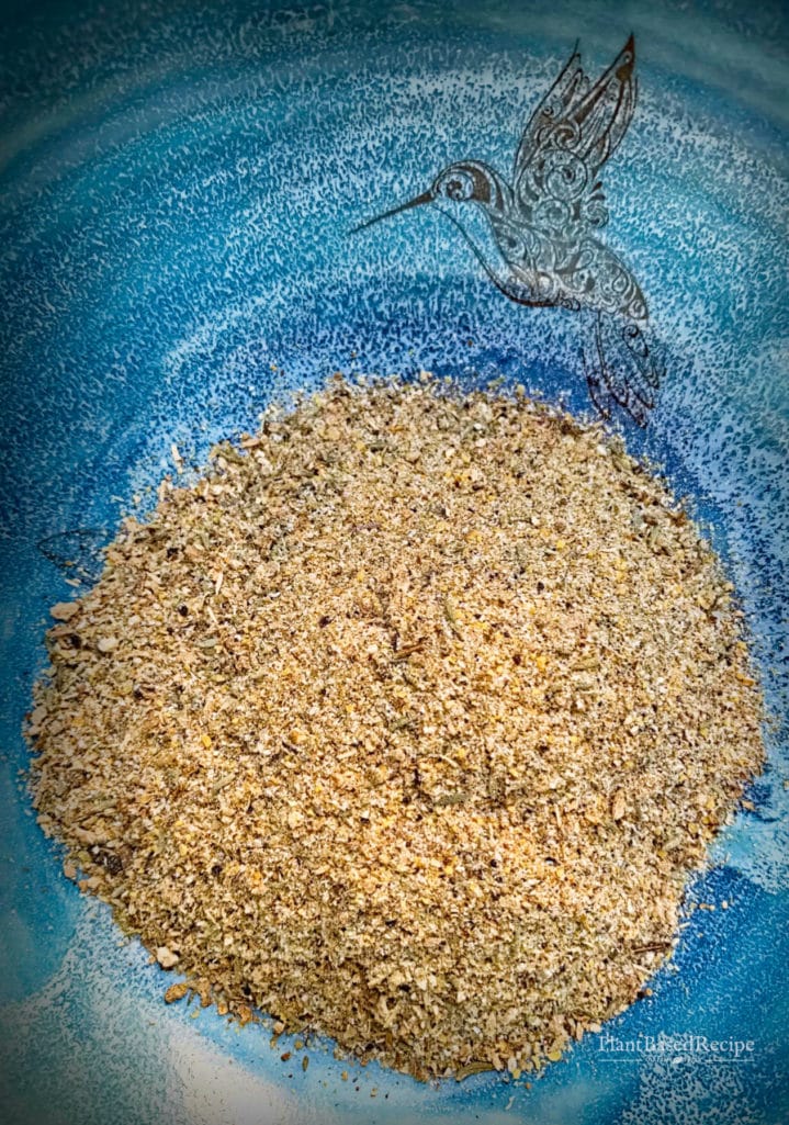 Umami Seasoning Blend recipe - spice blend is easy to make from mushrooms.